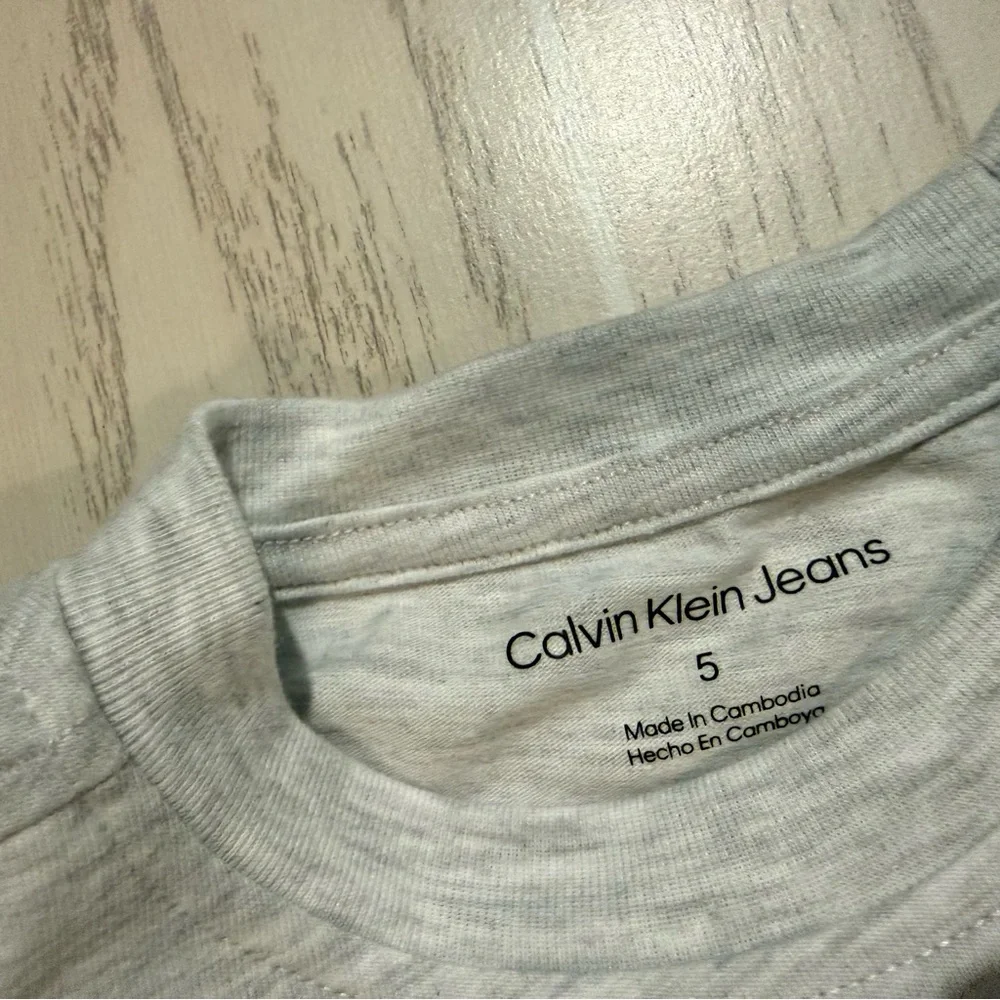 Calvin Klein‎ Jeans Boys 3-Piece Outfit Set Size 5 Polo Tee Shorts NWOT